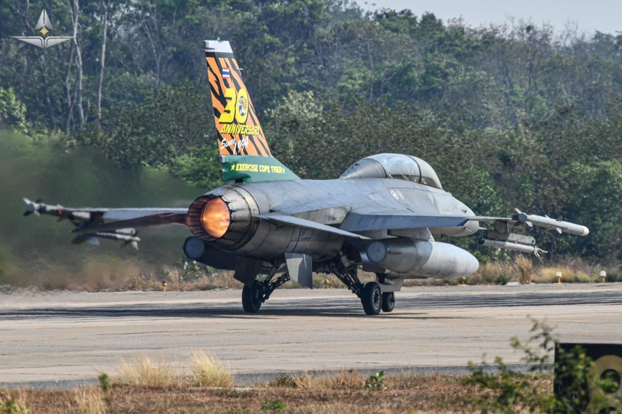 泰国空军的F-16