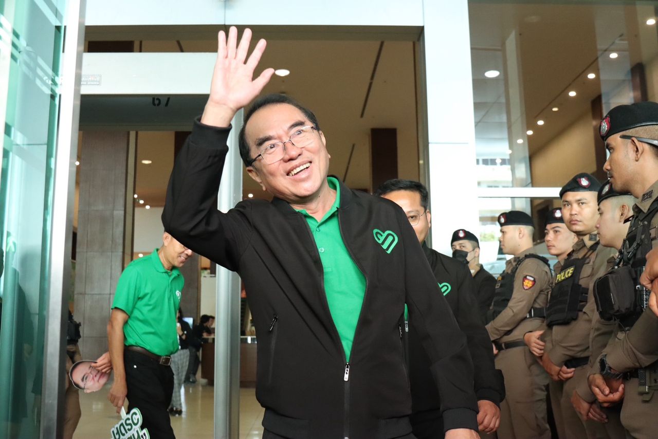 泰爱国党第29号候选人推崇“瓦隆医生”为反腐领袖楷模