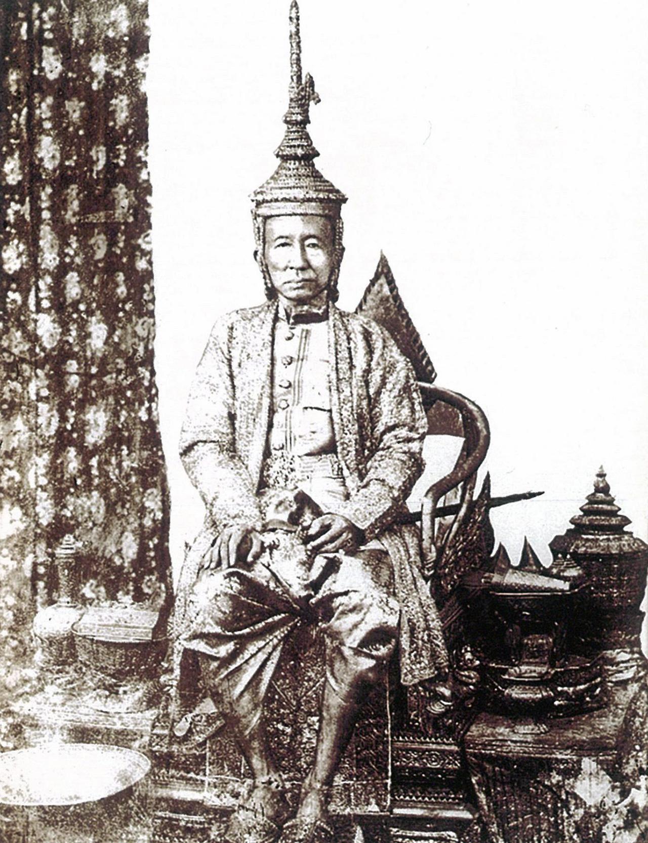 回顾历史：泰国人幸运地出生在皇恩之下