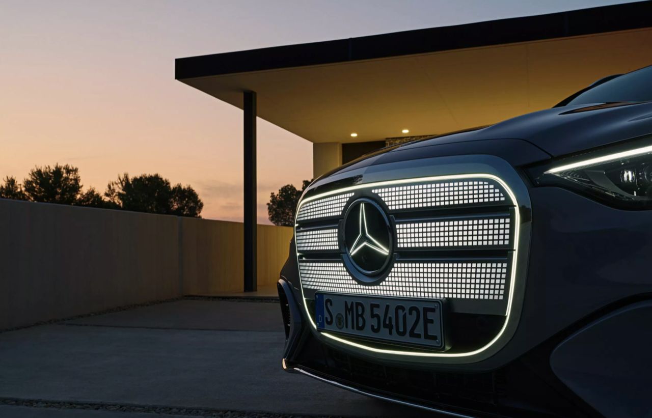 MERCEDES-BENZ推出全新GLC电动车2026