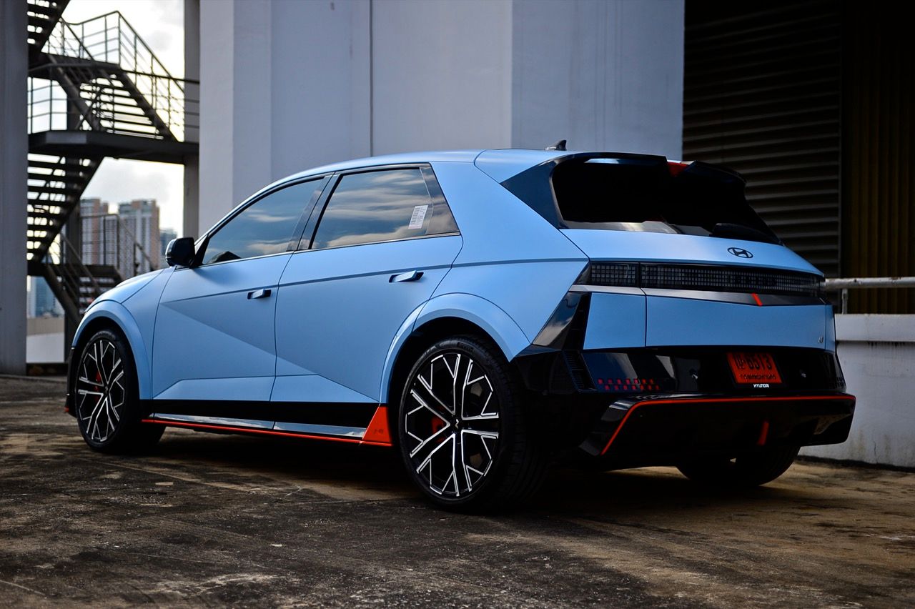 圣诞礼物：测试现代IONIQ 5 N