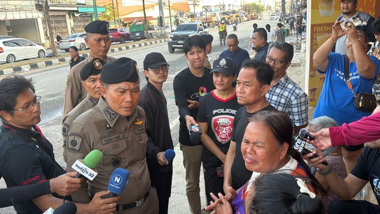 社区领袖坚称“区域8”居民并非坏人，地区9警长命令警察上门登记报案