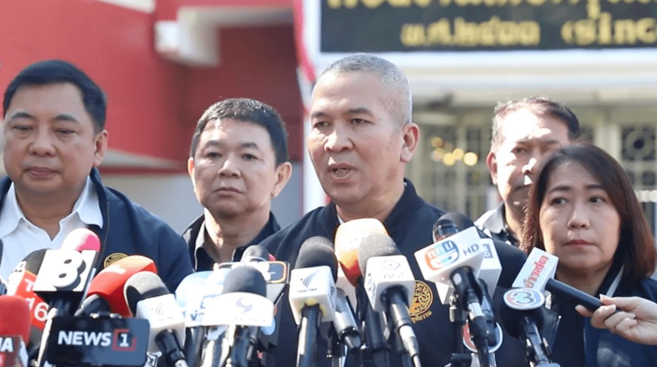 揭秘“VIP监狱”：为灰色中国囚犯提供秘密房间，发现避孕套等违禁品