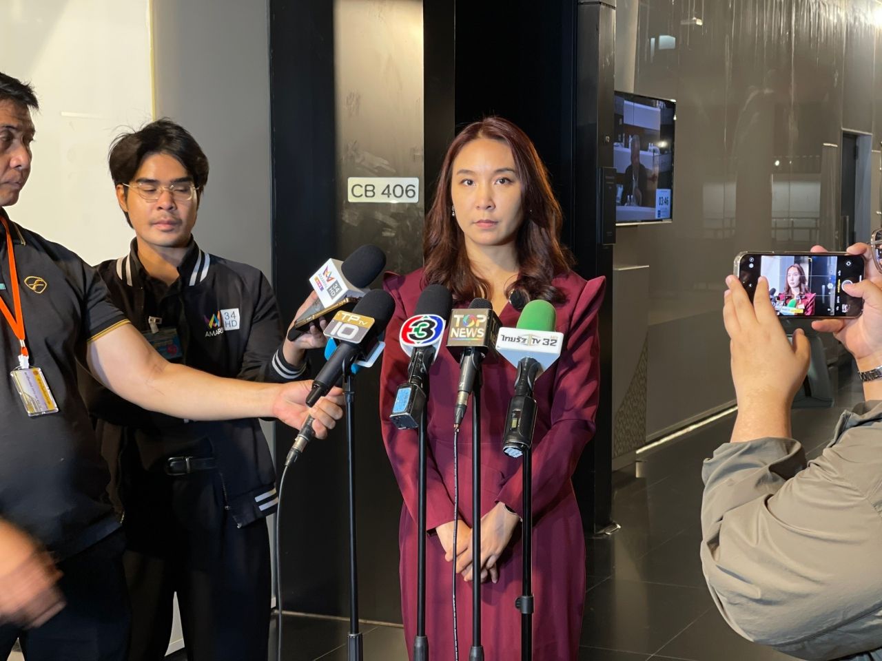 “西里甘亚”对“佩通他2内阁”表示失望，认为这是互惠内阁，可能无法任满
