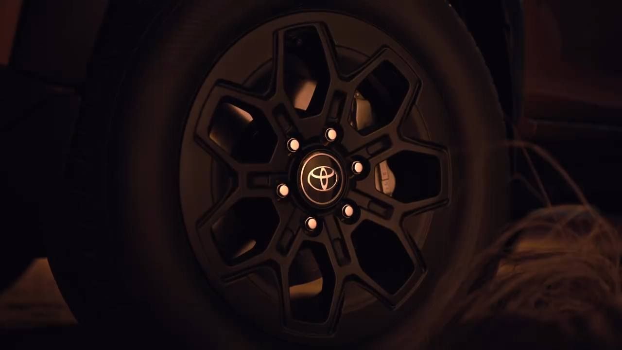 Toyota Hilux Travo 全球首发于泰国，2025年11月10日共同揭开其迷人的面貌